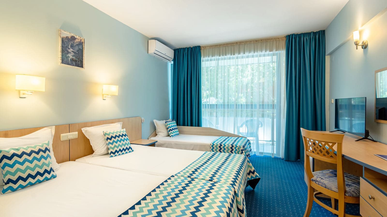rooms-triple-room