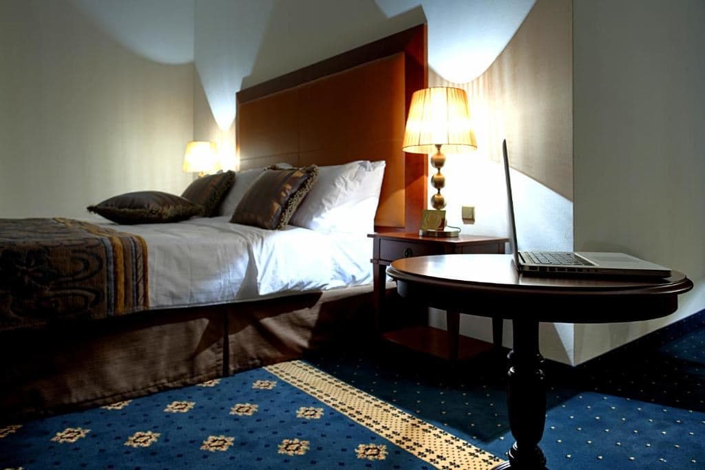 rooms-twin-standard-room-seaview-balcony