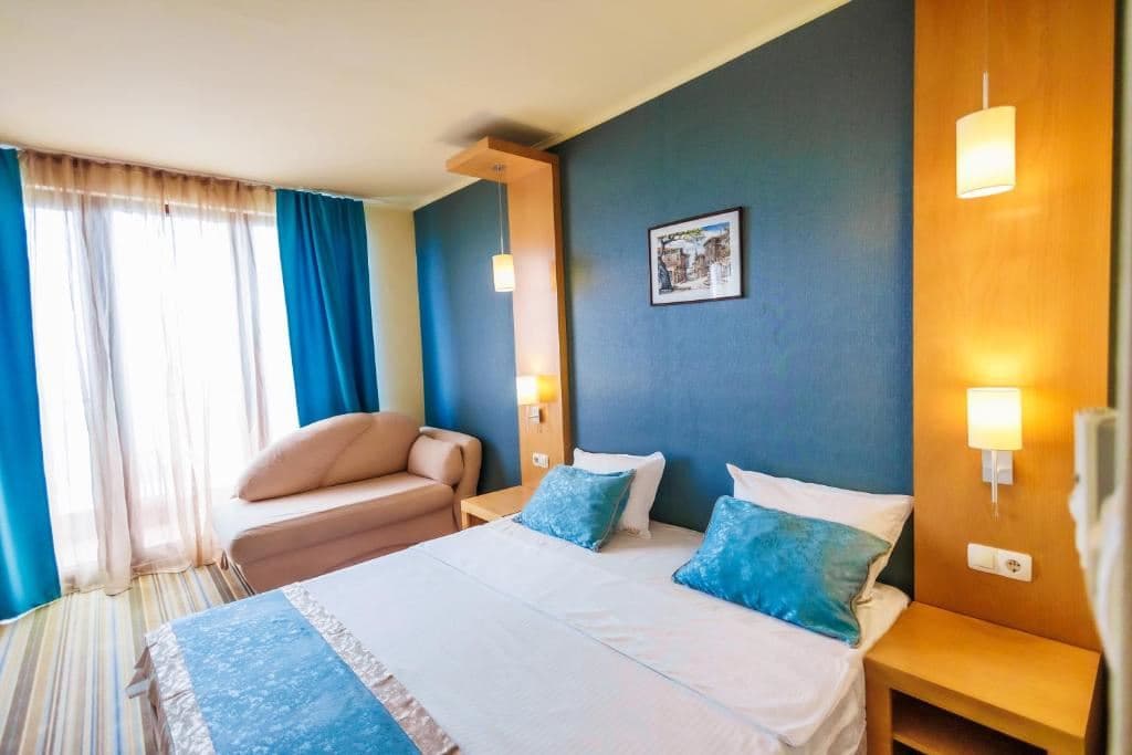 rooms-twin-standard-room-balcony