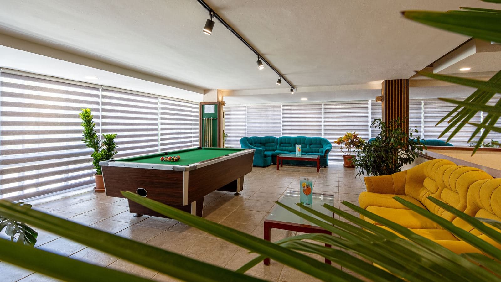 bars-lobby-bar