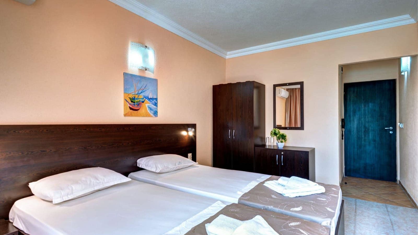 rooms-double-room