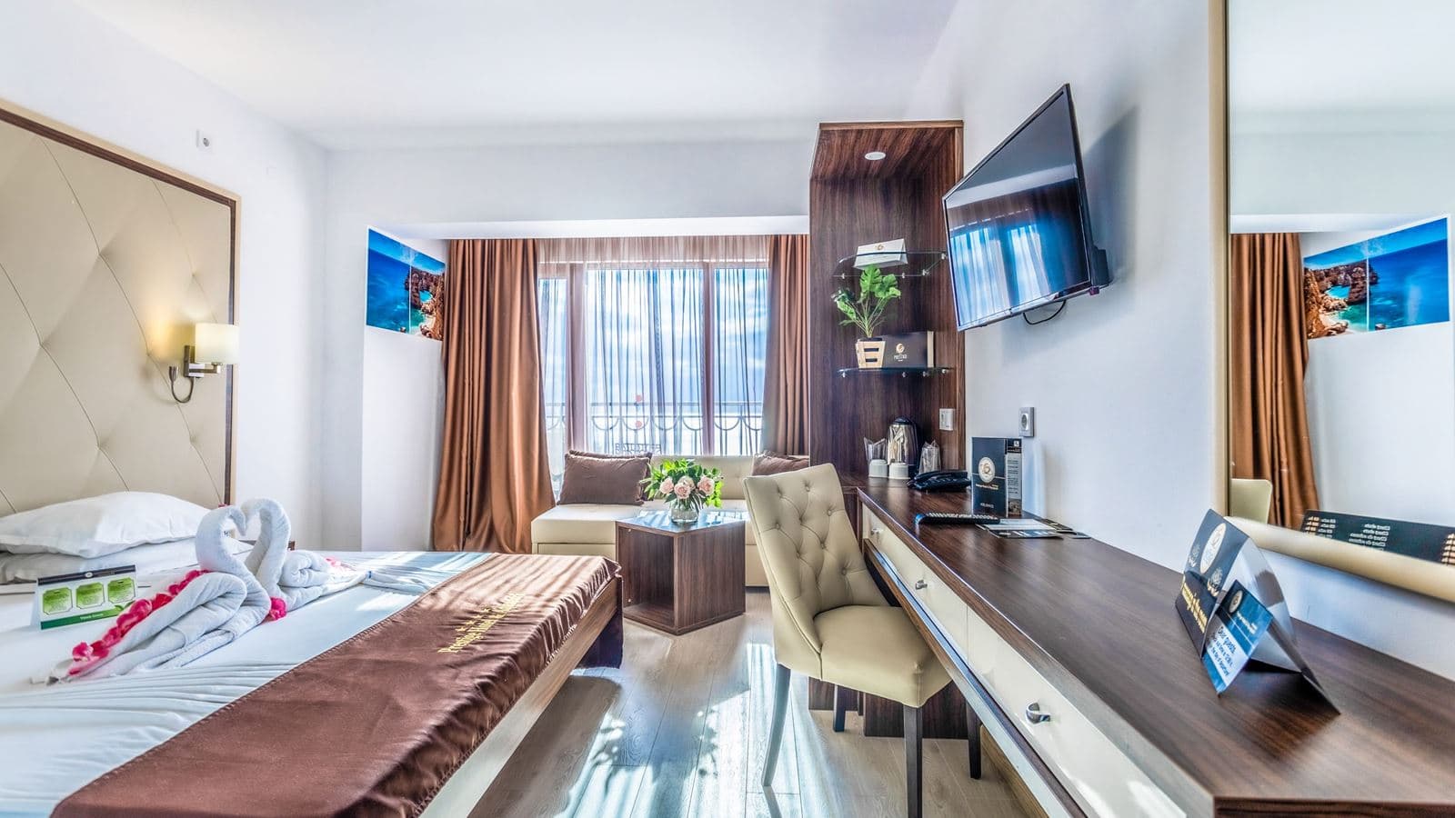 rooms-premium-room