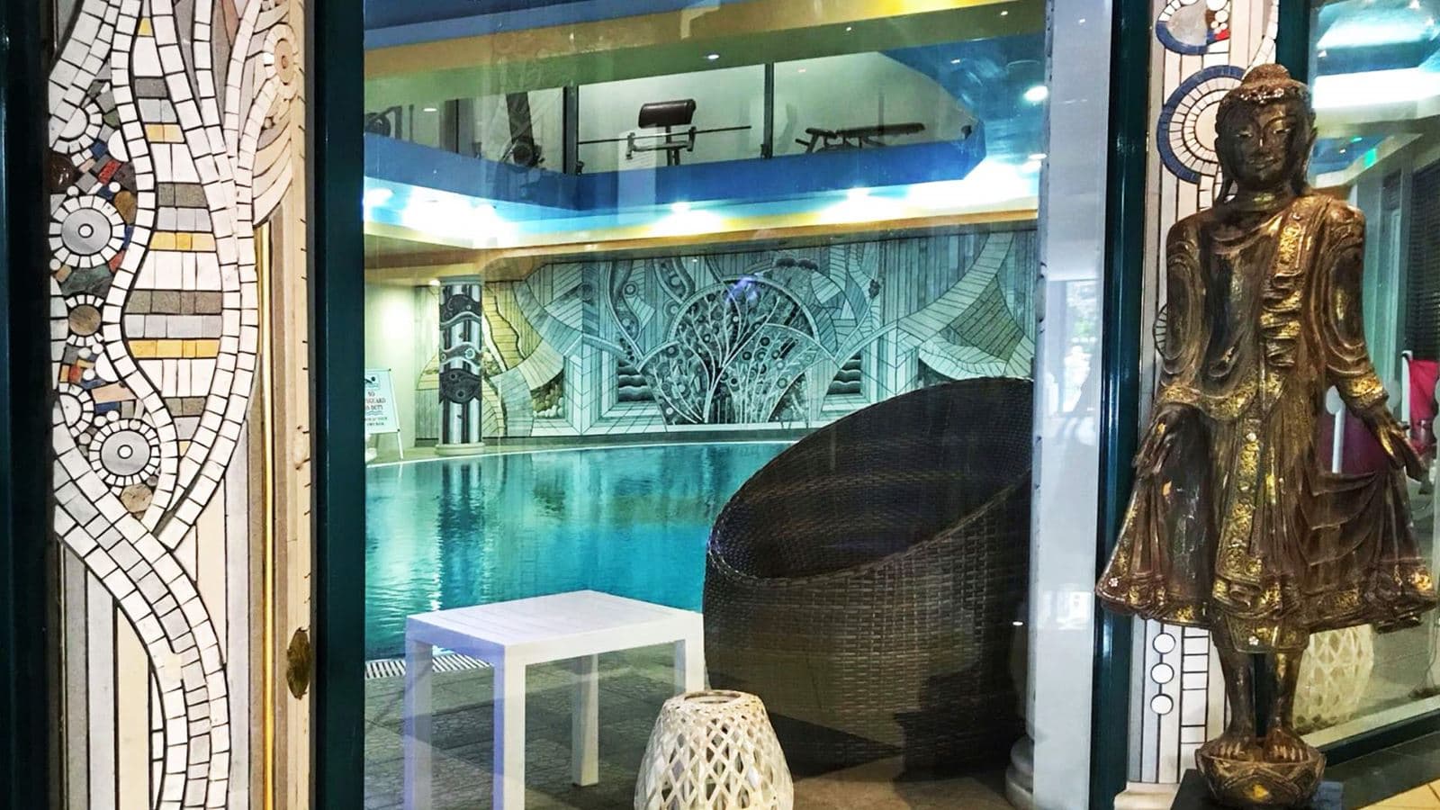 pools-indoor-pool