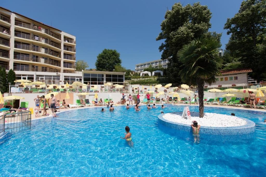 pools-pools