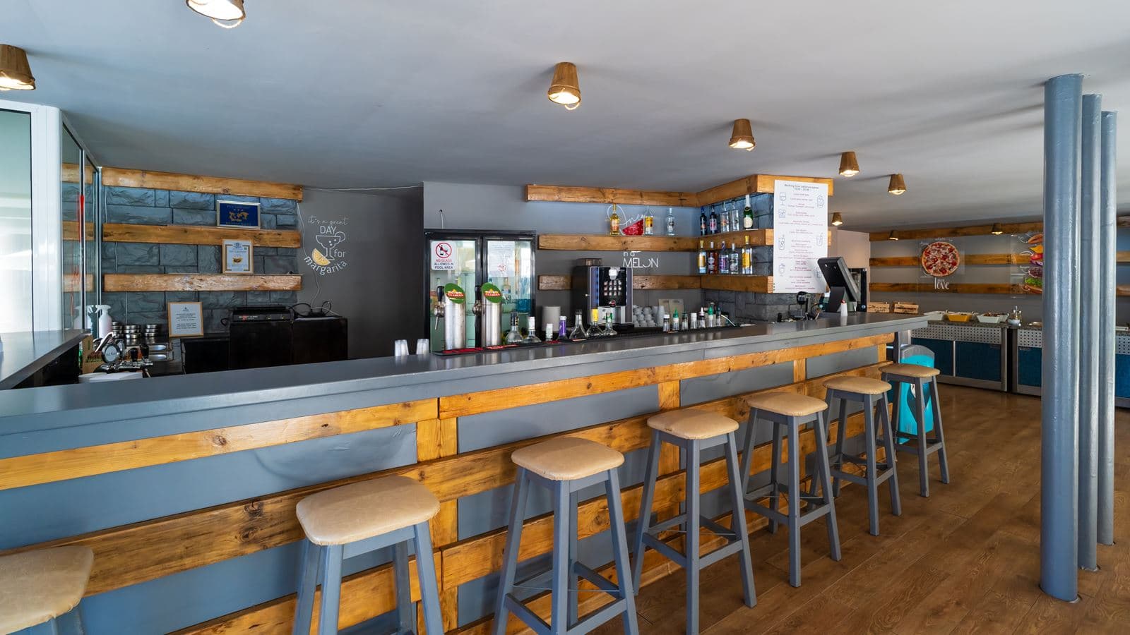 bars-snack-bar