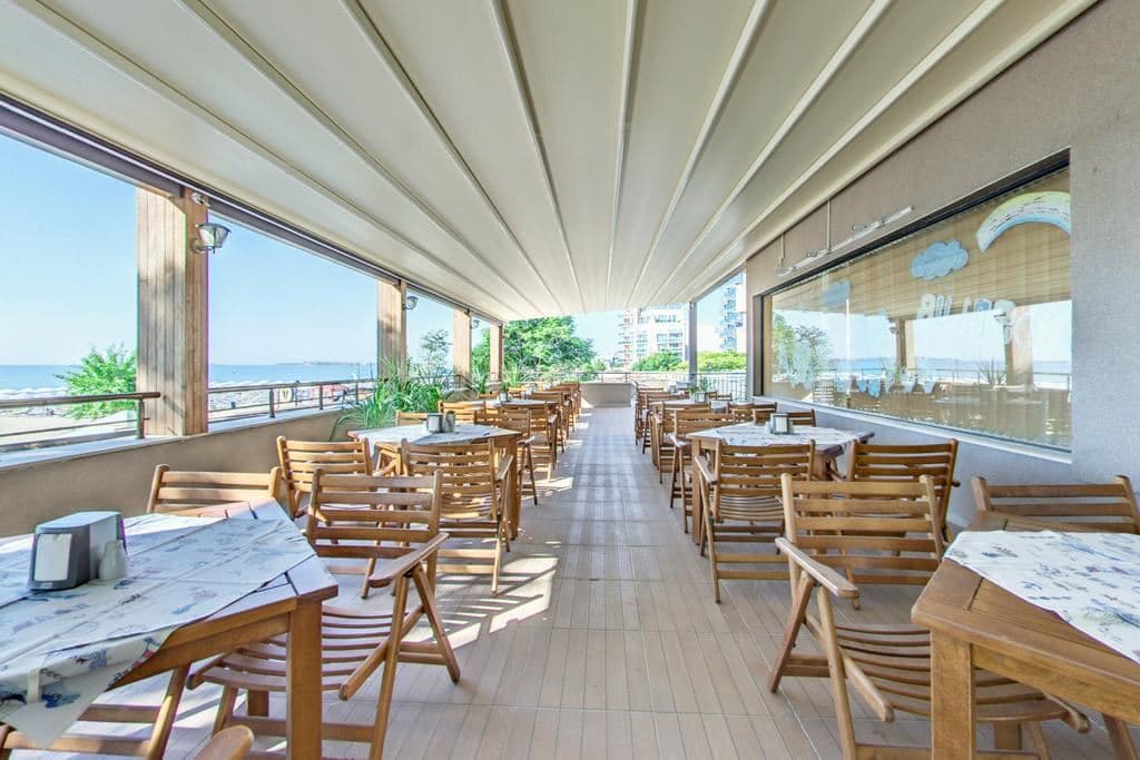 restaurants-restaurants