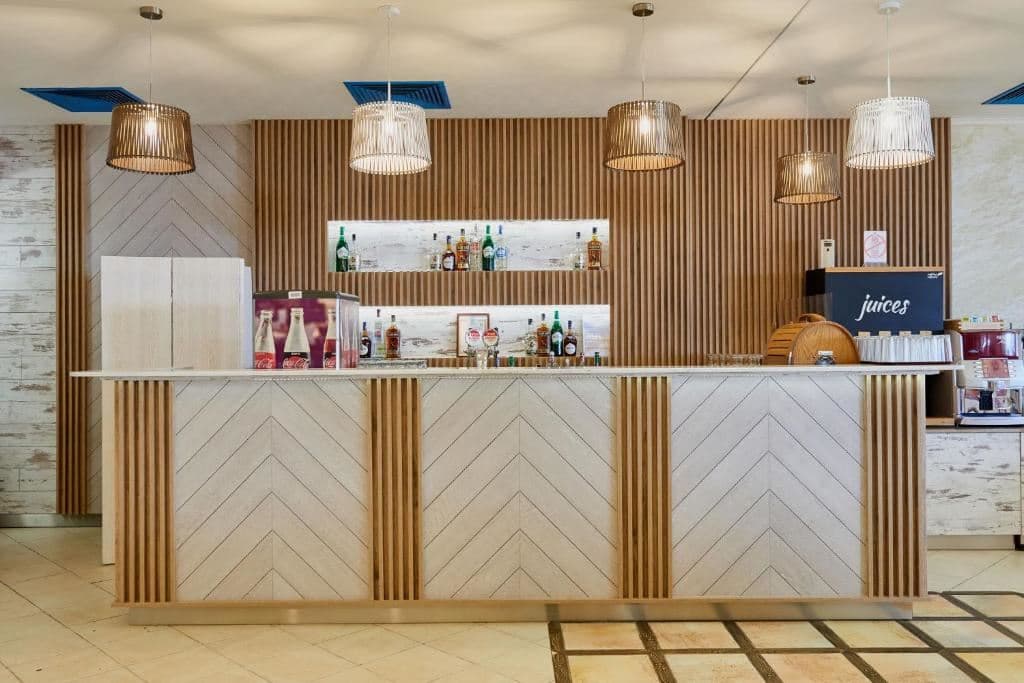 bars-lobby-bar