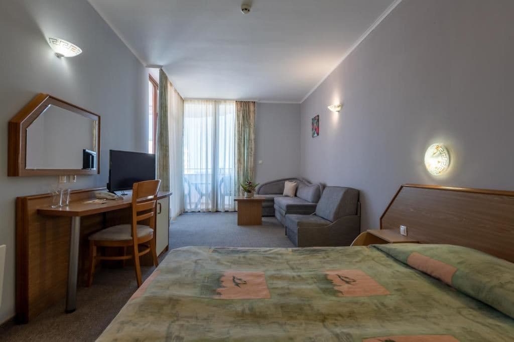 rooms-double-comfort-room