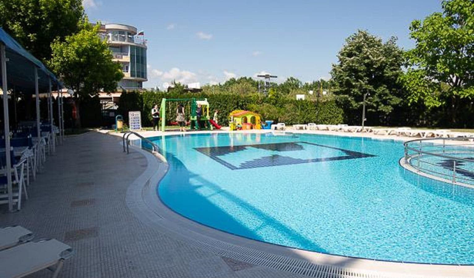 pools-pools