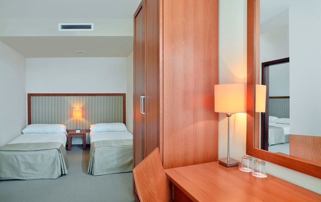rooms-family-suite-sea-view