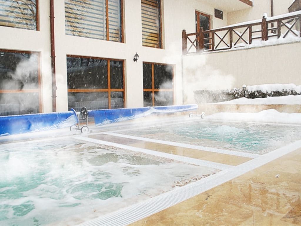 pools-indoor-pool