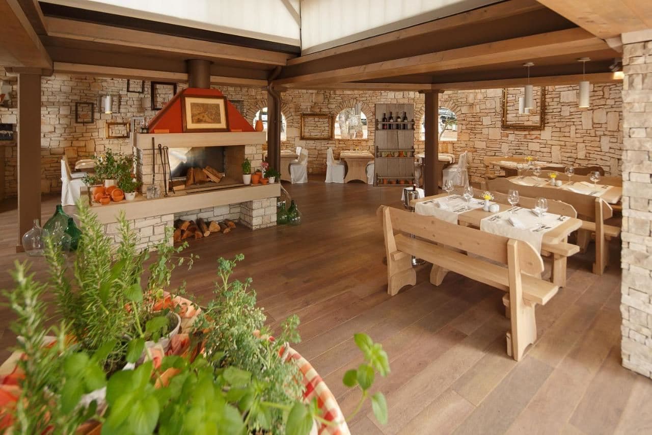 restaurants-restaurants