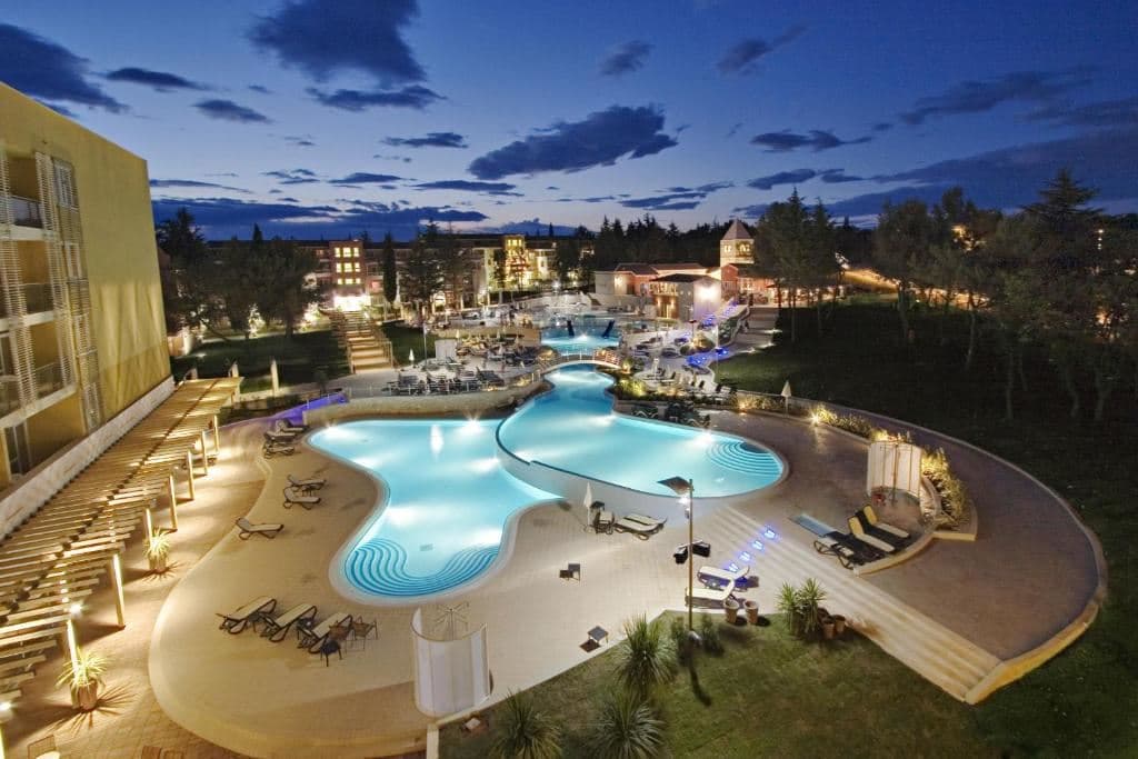 pools-pools