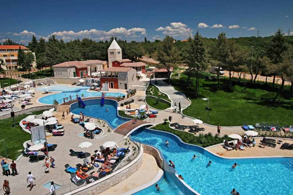 pools-pools