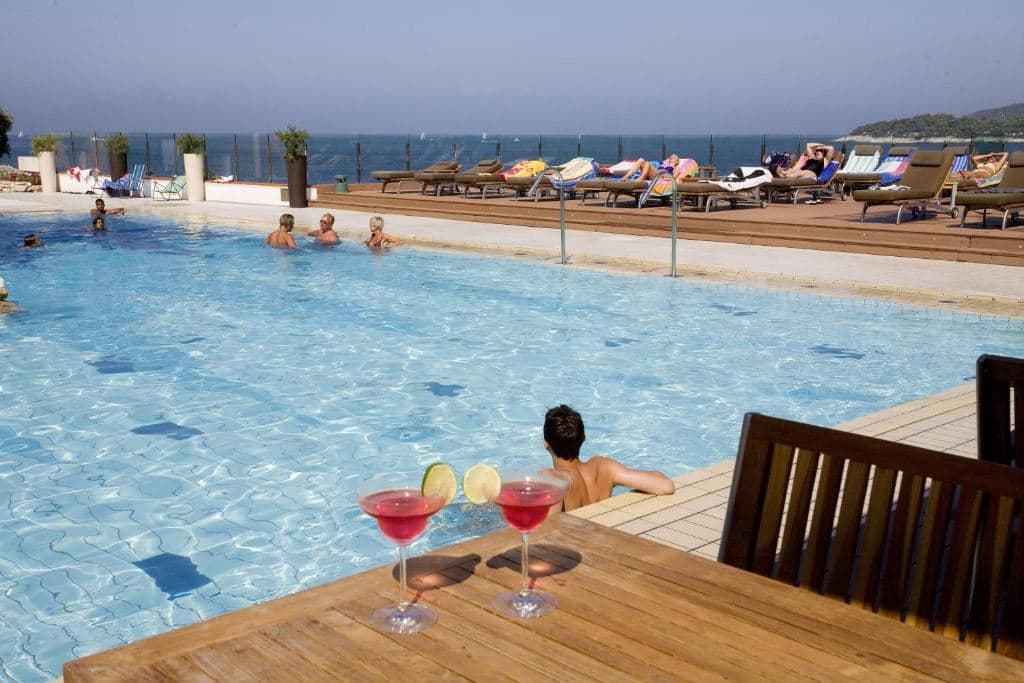 pools-pools