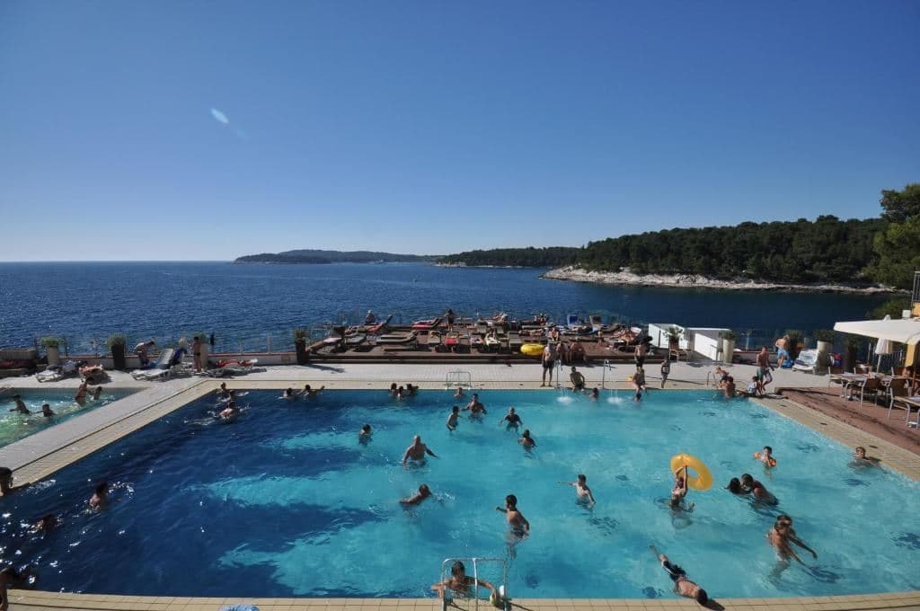 pools-pools