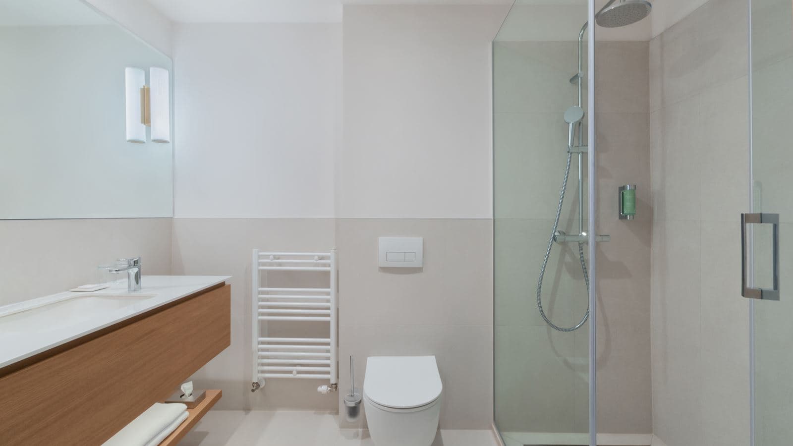 rooms-superior-room