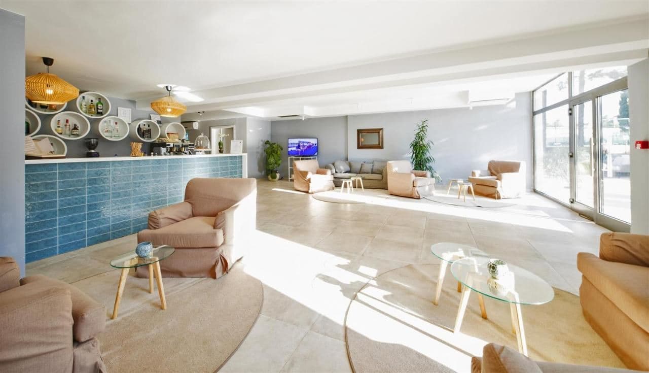 bars-lobby-bar