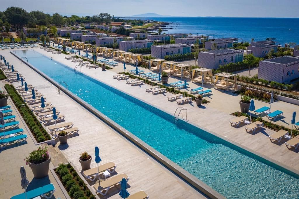 pools-pools
