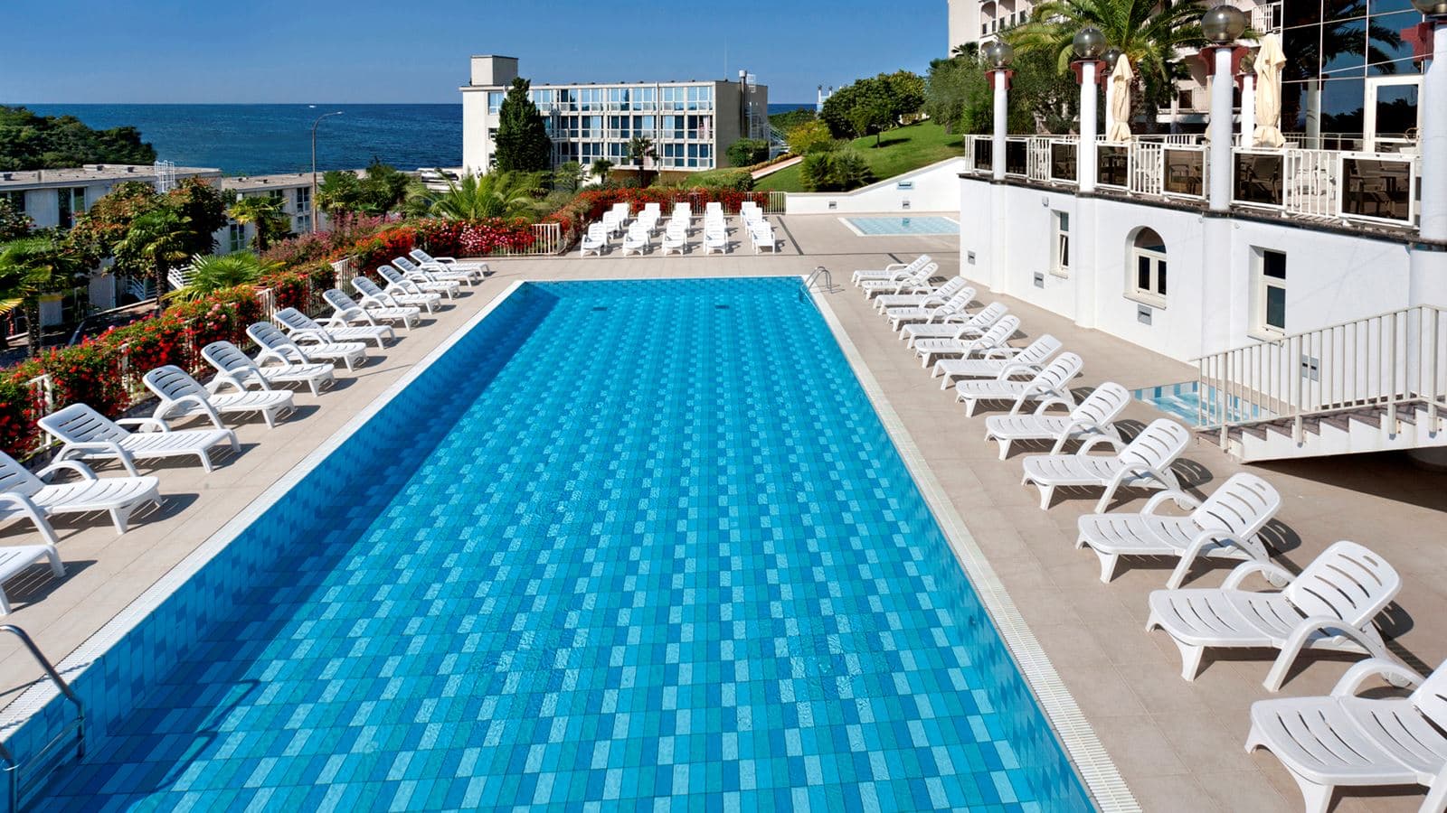 pools-pools