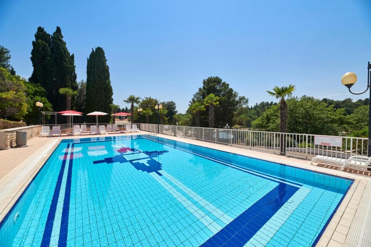 pools-pools