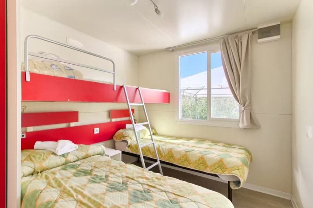 rooms-2-bedroom-comfort-mobilehome