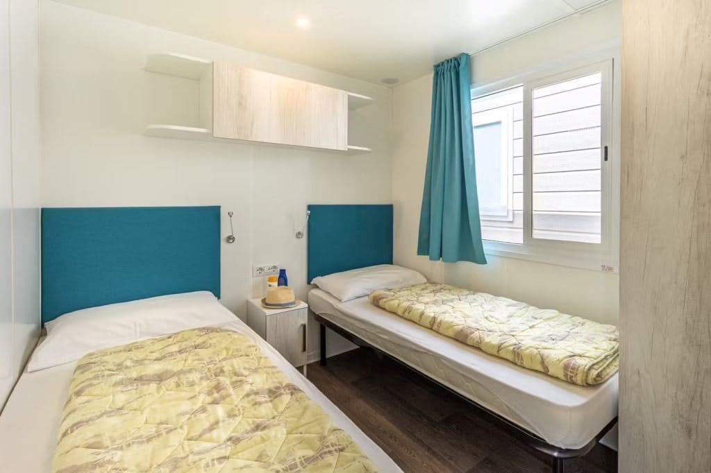 rooms-2-bedroom-premium-mobilehome