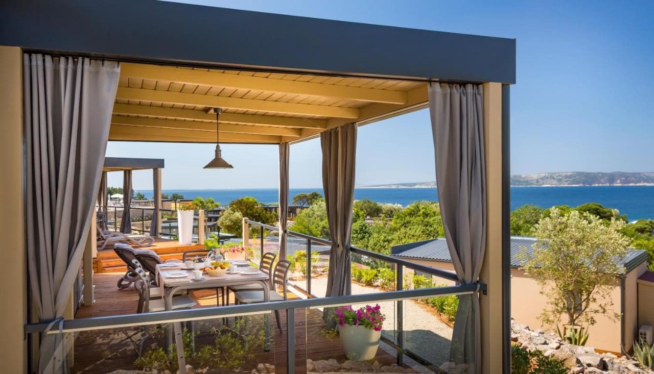 rooms-2-bedroom-premium-chalet-seaview-terrace