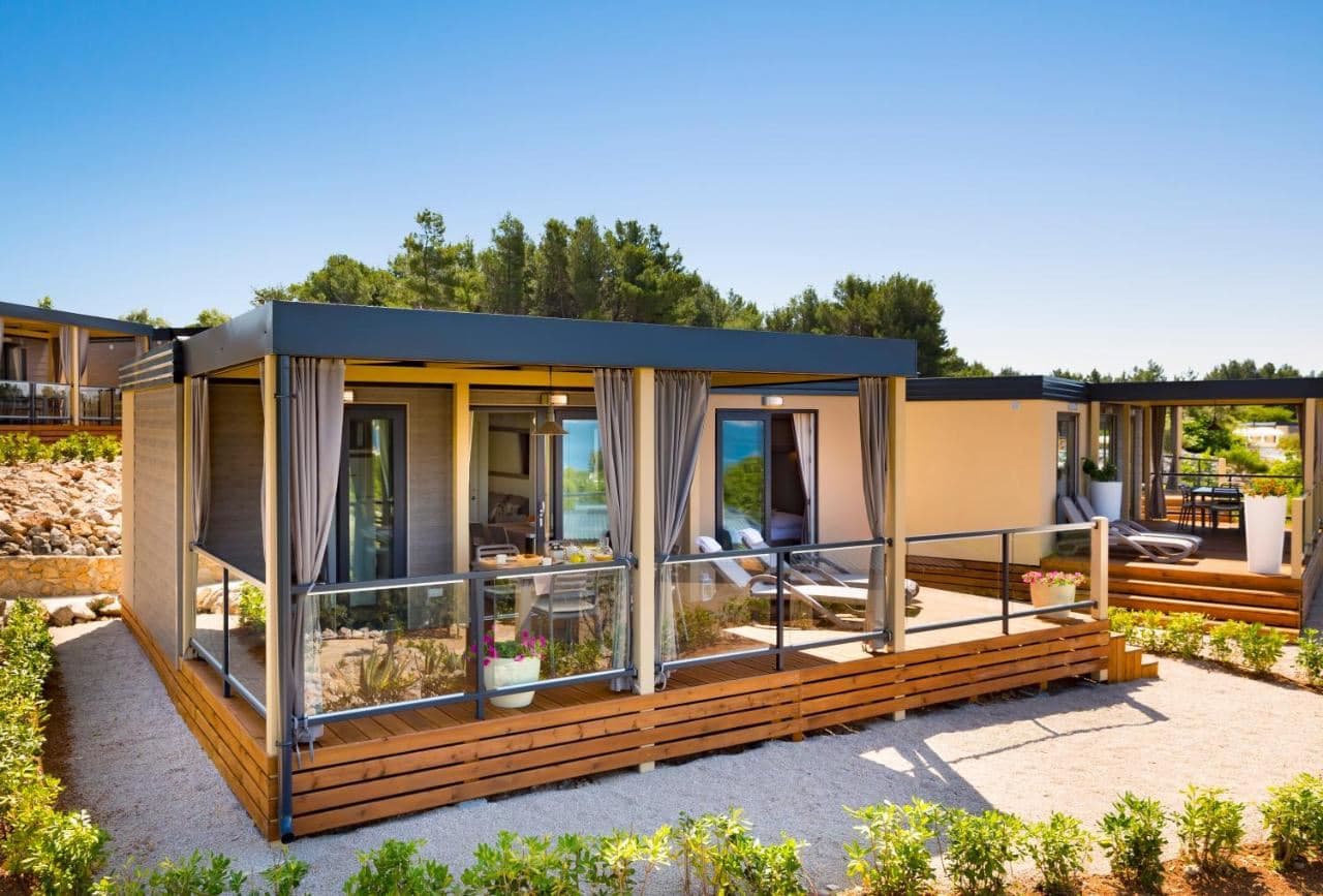 rooms-2-bedroom-premium-chalet-seaview-terrace