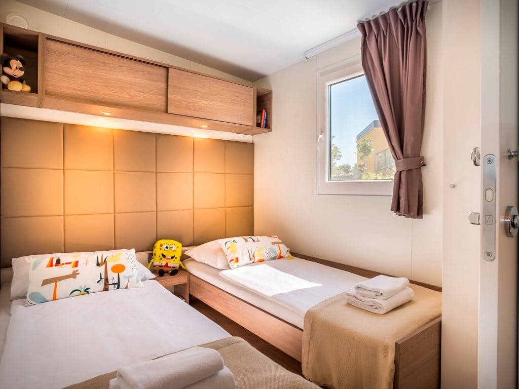 rooms-2-bedroom-premium-chalet-seaview-terrace