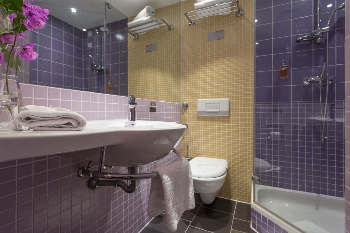 rooms-comfort-room