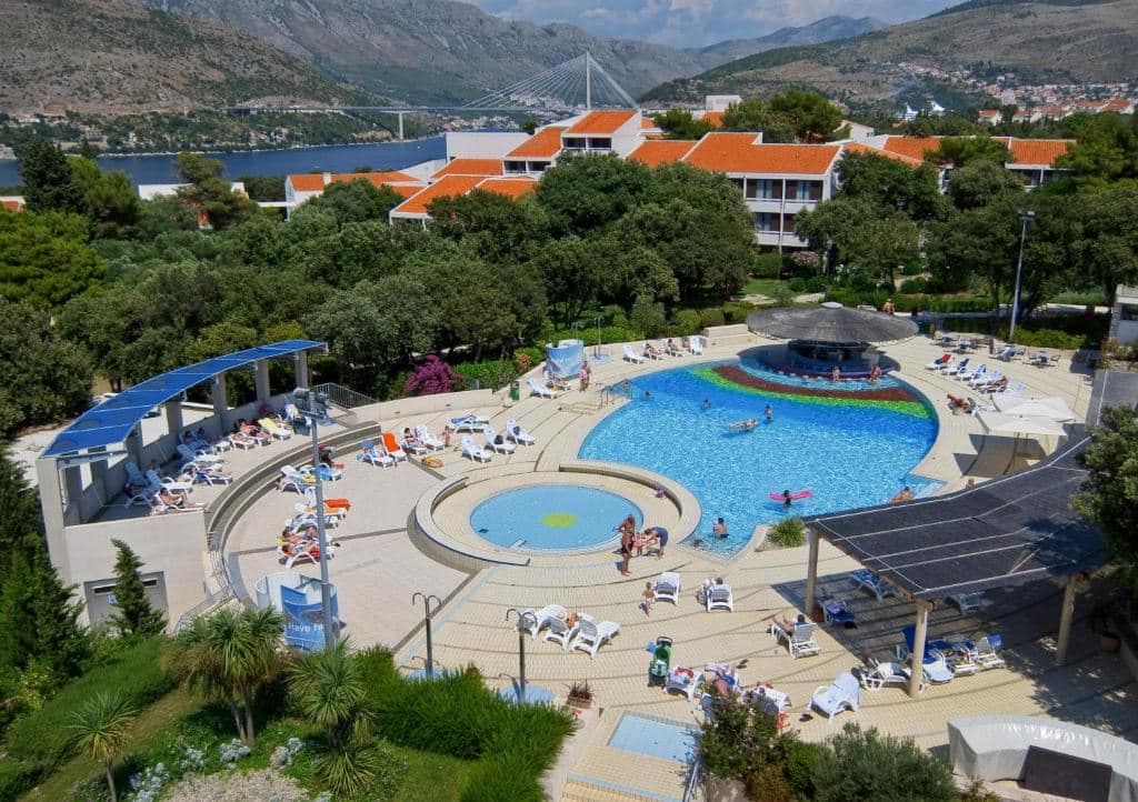 pools-pools