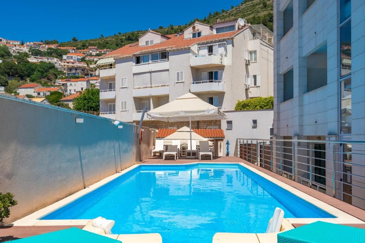 rooms-superior-room-terrace
