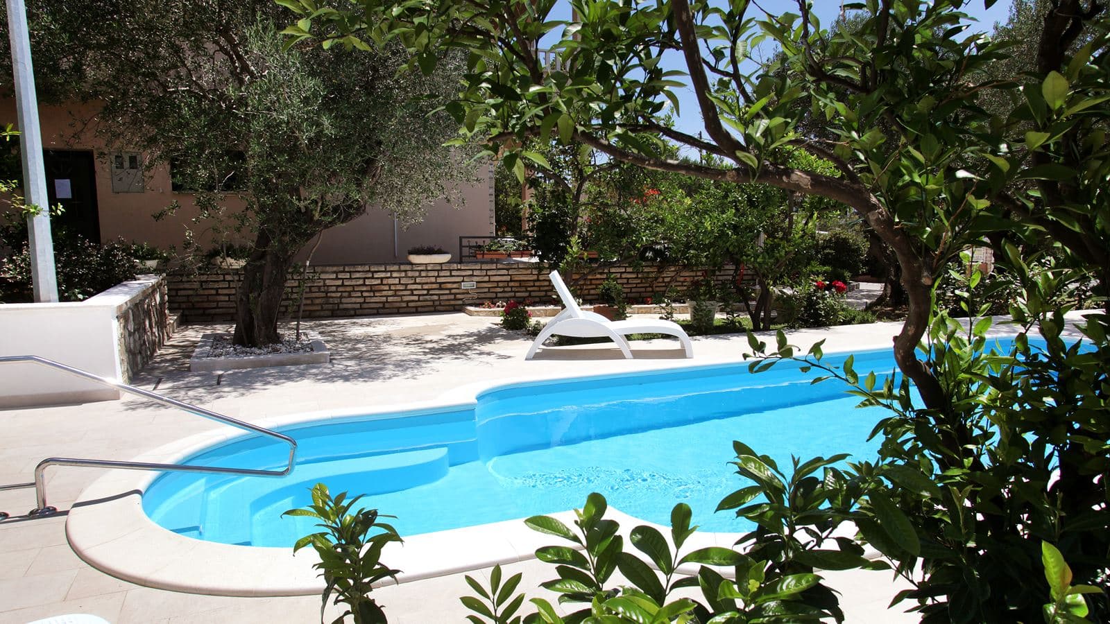 pools-pools