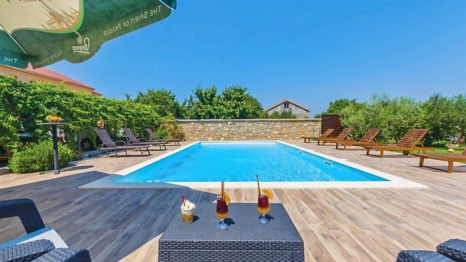 pools-pools