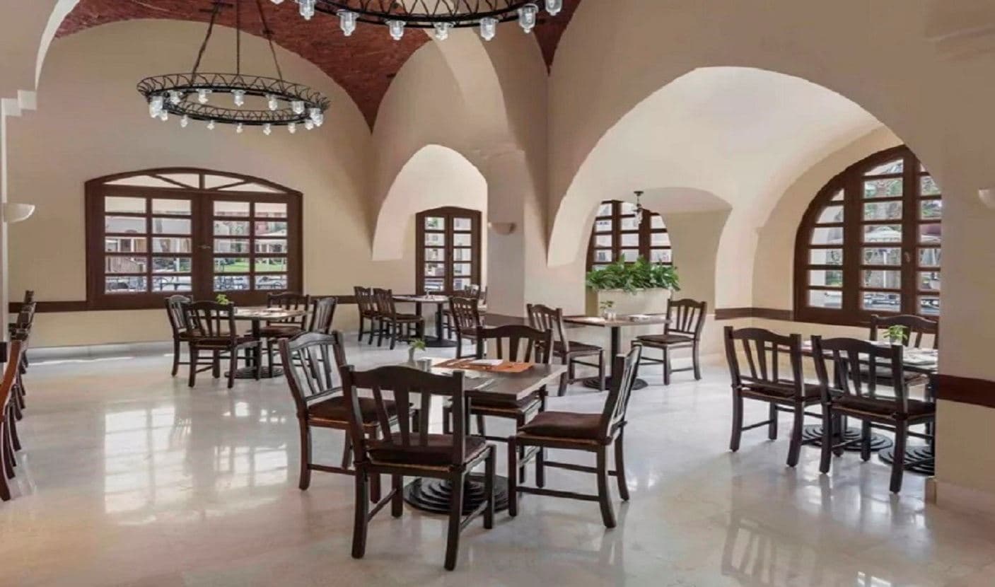 restaurants-restaurants