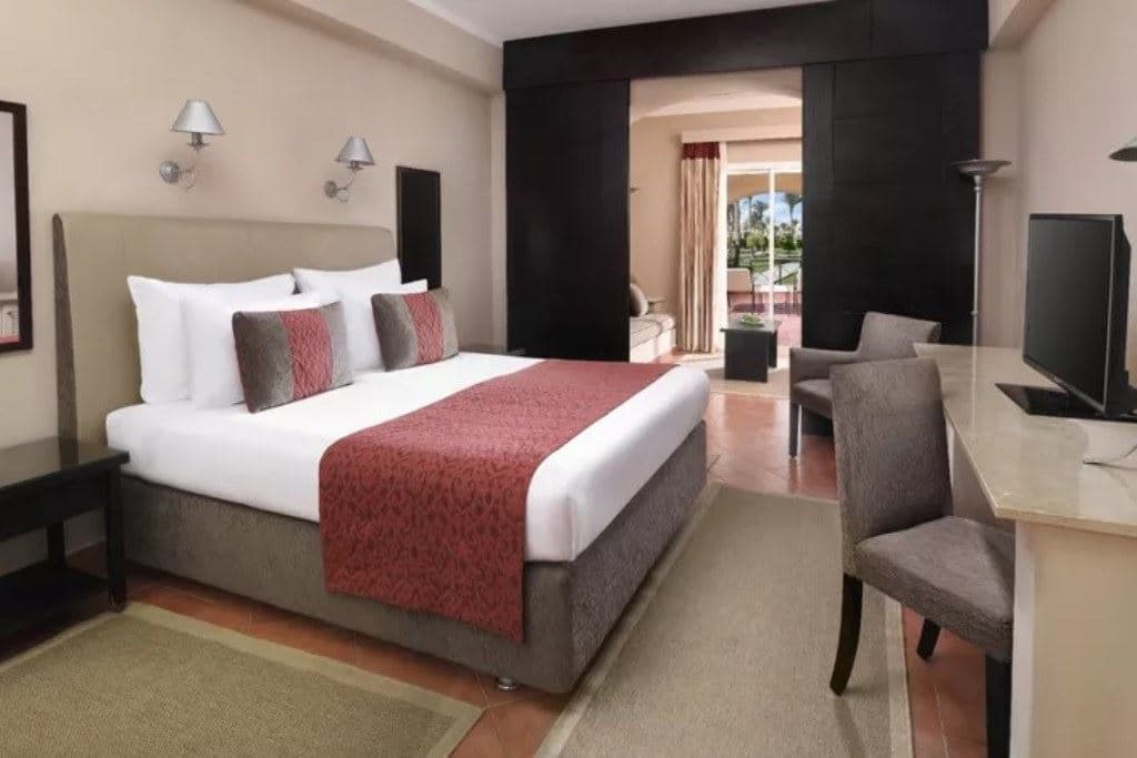 rooms-family-deluxe-rooms
