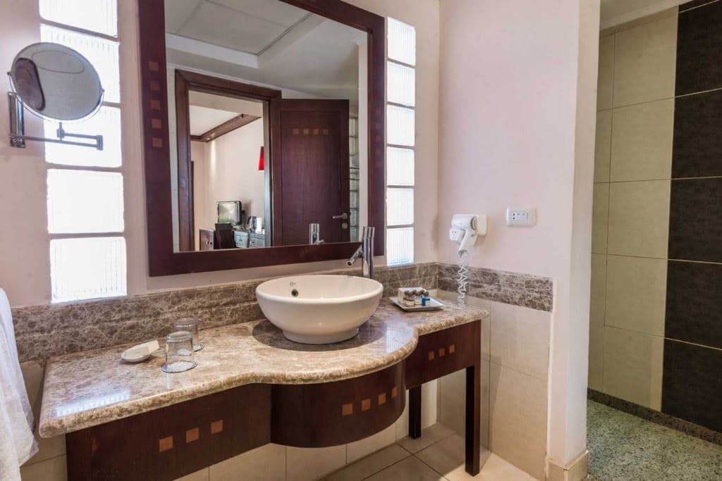 rooms-superior-room-with-jacuzzi