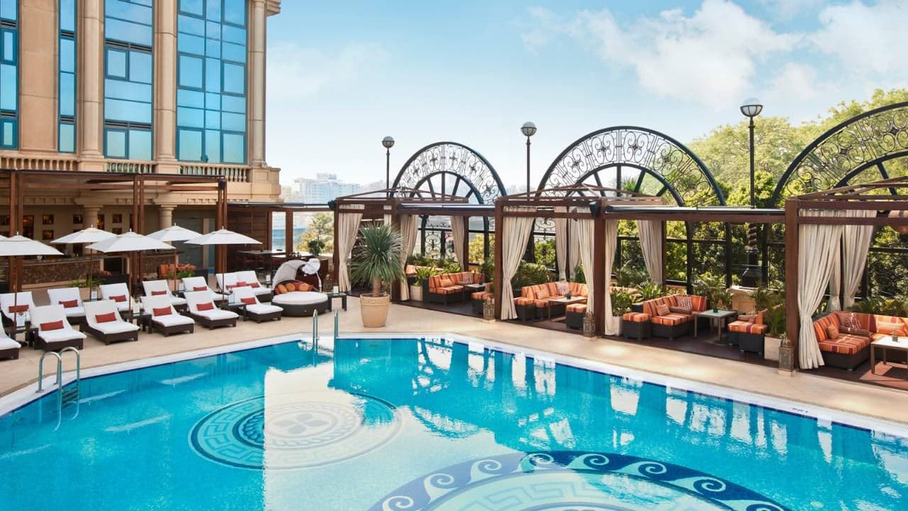 pools-outdoor-pool