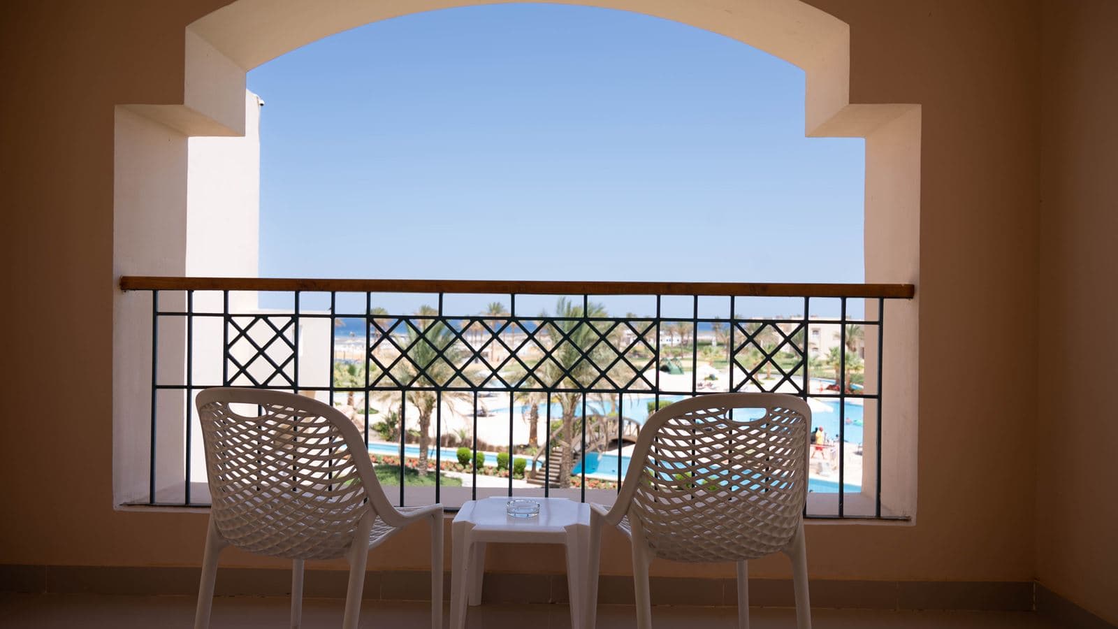 rooms-deluxe-room