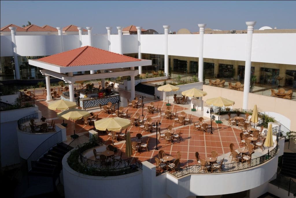 bars-patio-bar