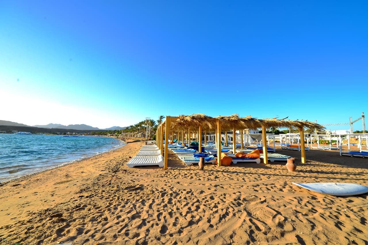 beach-bungalow