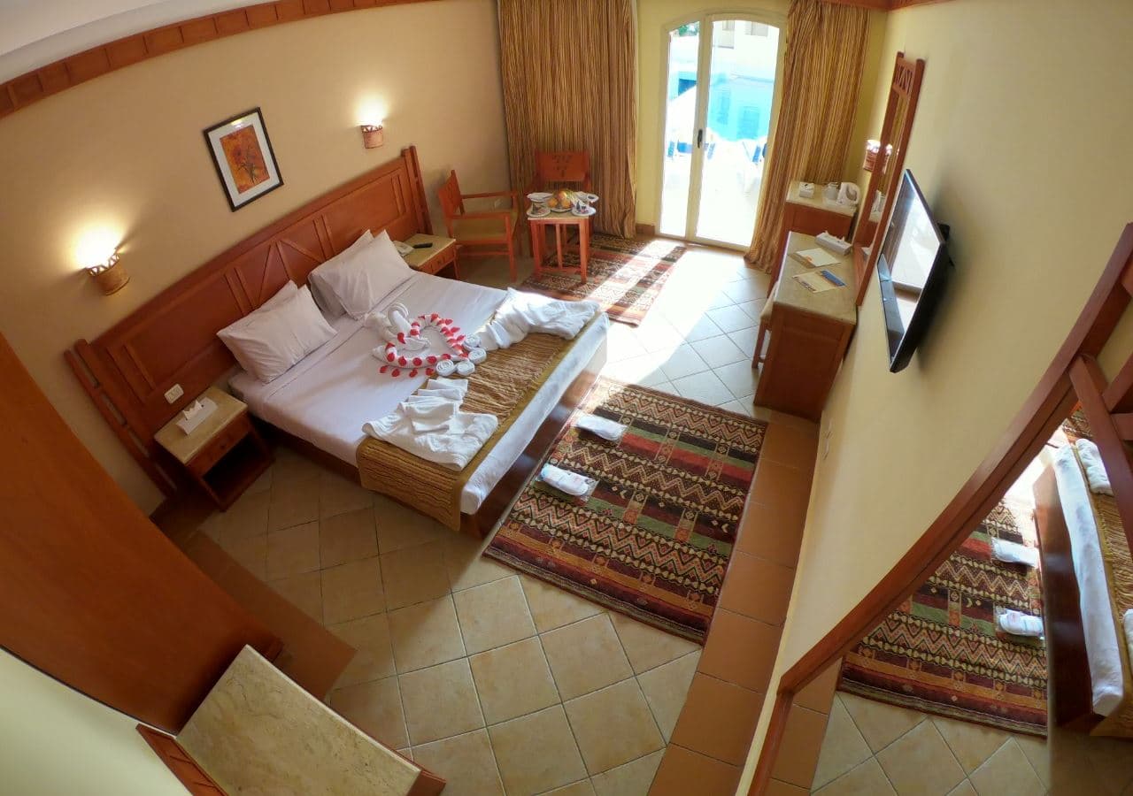 rooms-standard-room