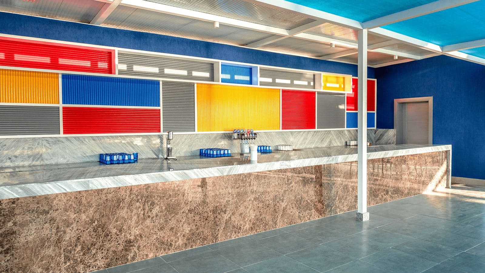 bars-water-valley-bar