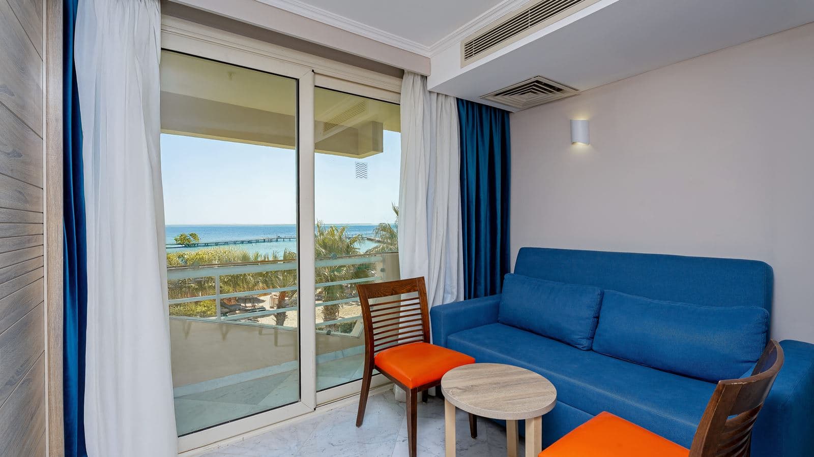 rooms-junior-suite