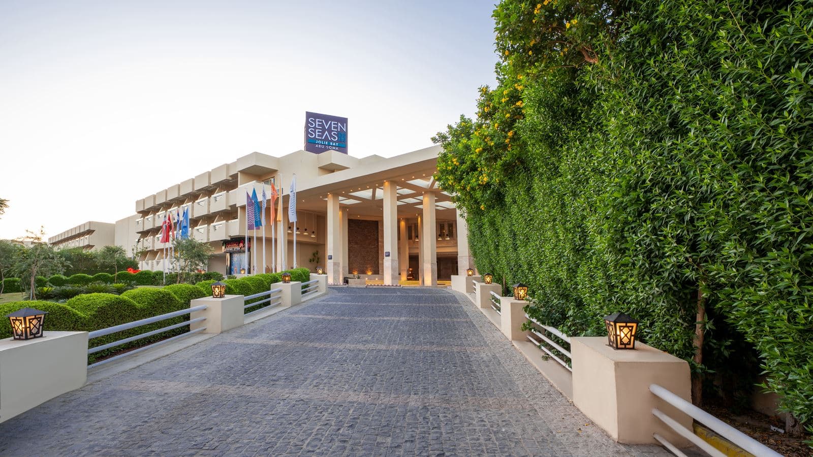 general-main-building