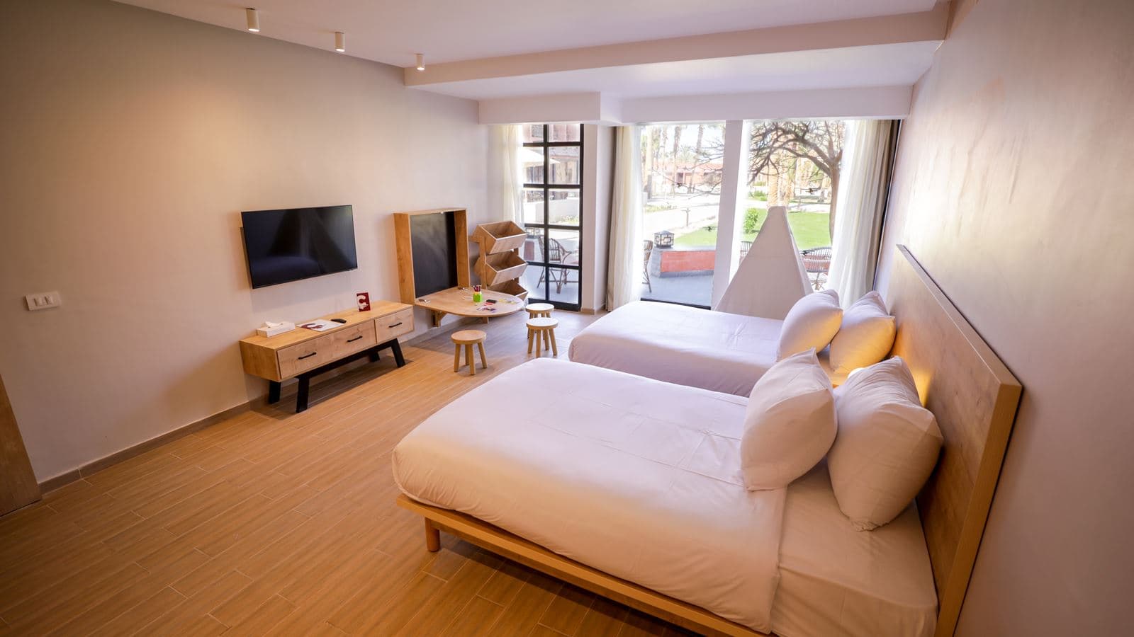 rooms-family-suites