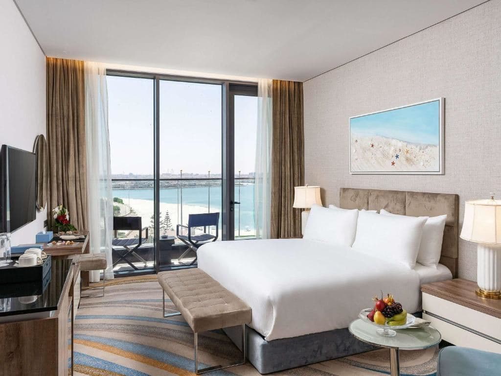 rooms-deluxe-room