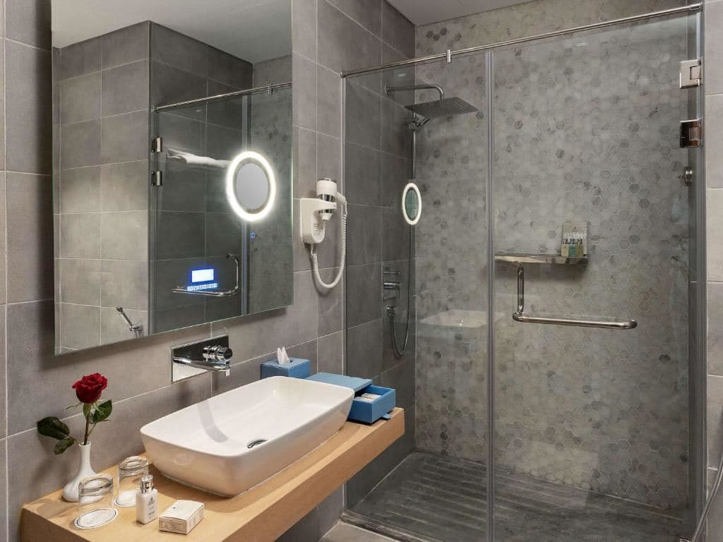 rooms-deluxe-room