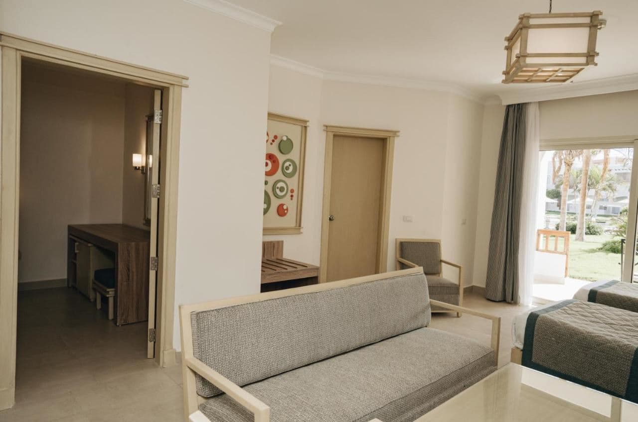 rooms-family-room